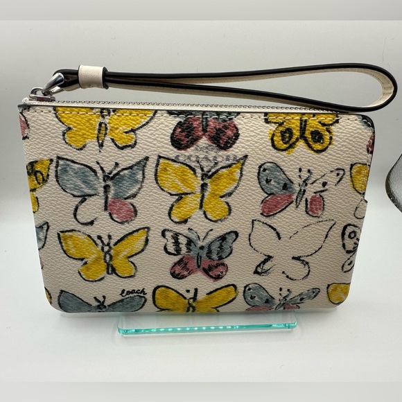Coach NWT Corner Zip Wristlet With Butterfly Print - Picture 1 of 11